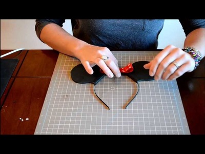 How To Make Mickey Mouse Ears or Minnie Mouse Ears on Headband