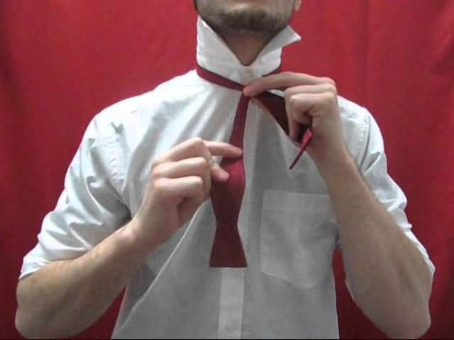 Tie Your Doctor Who Bow Tie Just Like the Eleventh Doctor!