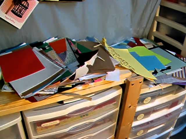 What to do with all those scraps of paper?  Marion Smith's 31 Day Challenge Day 12