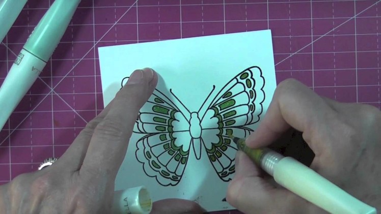 Carte "papillon" avec Marianne Design's "butterfly" card