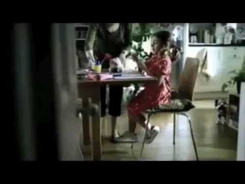 Oxo Family Commercial 2008