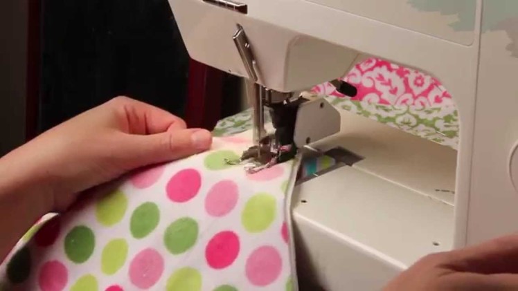 Why you need a walking foot and how to sew a rag quilt square together