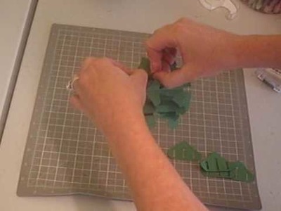 Assembling the 3D Pop Up Christmas Tree Die from Stampin' Up!