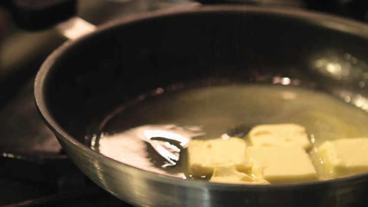 How to Make Garlic Butter Sauce : Butter Sauces