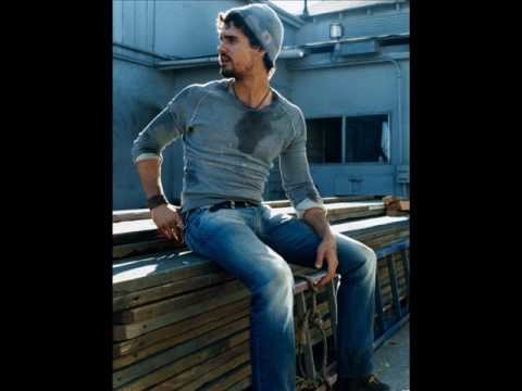 Steven Strait