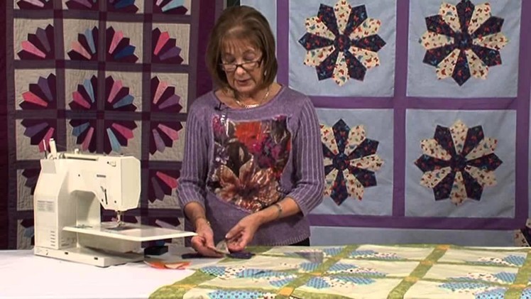 Grandmothers Fan patchwork block with Valerie Nesbitt