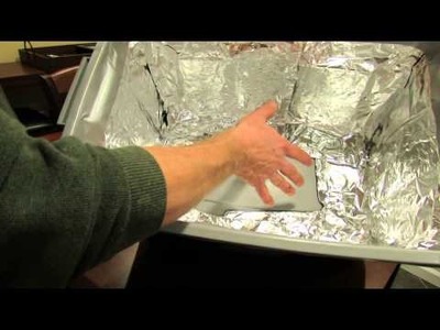 How to Build a Cheap Grow-Light Box for Seed Starting - The Rusted Garden 2014