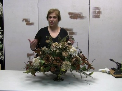 How To Make A Traditional Floral Centerpiece Arrangement With Silk Flowers - Part 1