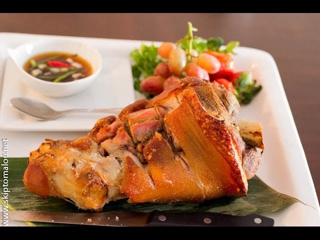 How to Make Crispy Pata (Crispy on the outside; tender and juicy on the inside)
