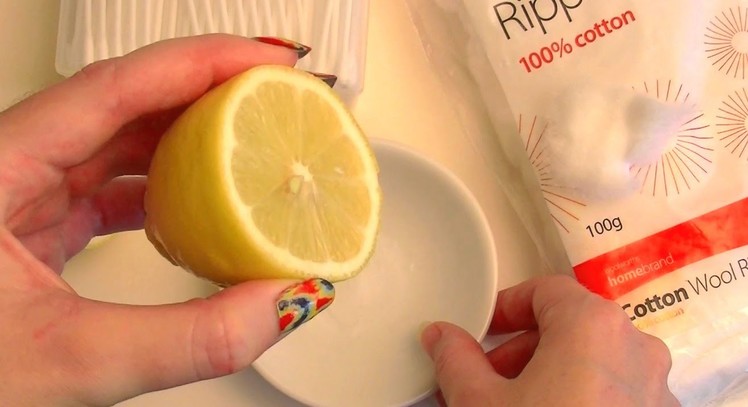 NATURALLY FADE ACNE SCARS with LEMON! How To Use Lemon For Scarring & Dark Spots