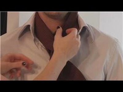 NYC Fashion - How to Tie an Ascot