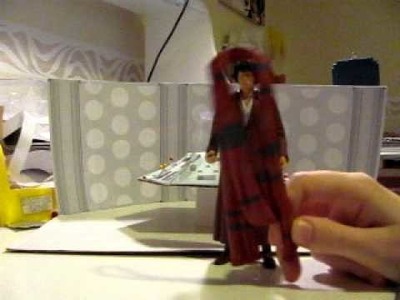 Exclusive Doctor Who Figure Review - 4th Doctor from Season 18