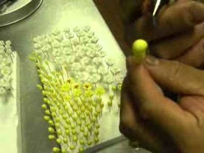 How to make royal icing flower in toothpick