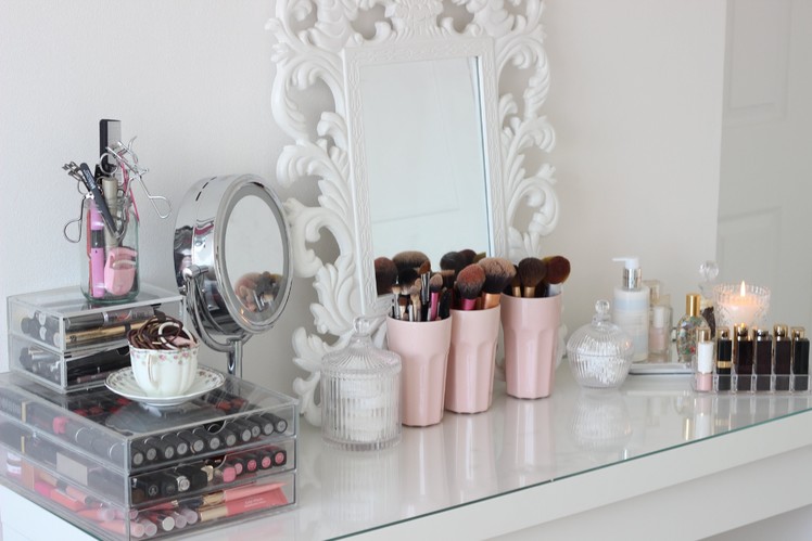 Room Tour, Malm Dressing Table and Make Up Collection