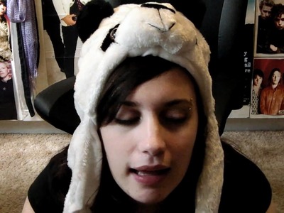 Vlog 25 - Riot "Panda beanie!"