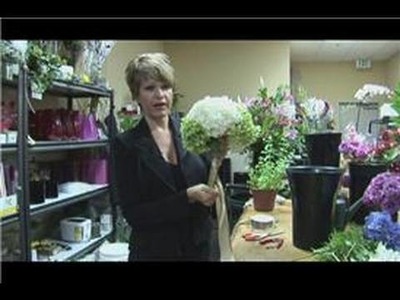 Floral Arrangements : How to Make a Large Hydrangea Bridal Bouquet