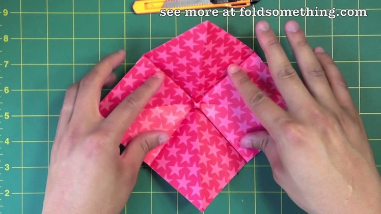 How to make a bow out of paper (cutting involved)