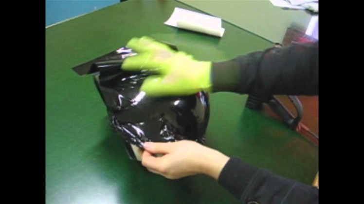 How to wrap a helmet