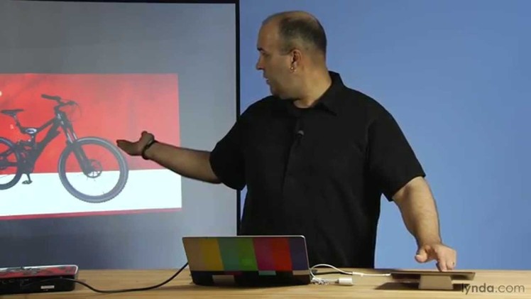 Running a presentation from an iPad to a projector | Keynote | lynda.com