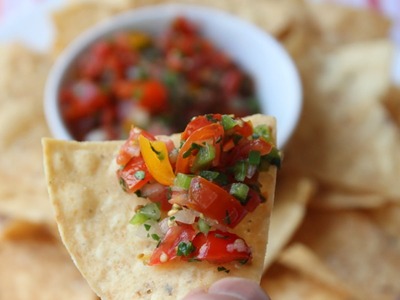 Salsa Cruda - Tomato Salsa Recipe for Cinco de Mayo