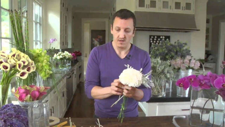 How to Arrange Flowers and Create Simple Bouquets | Pottery Barn