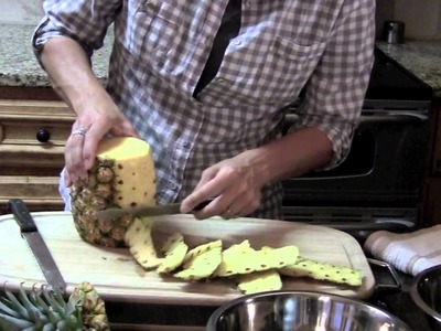 How To Cut A Pineapple "Yummy"