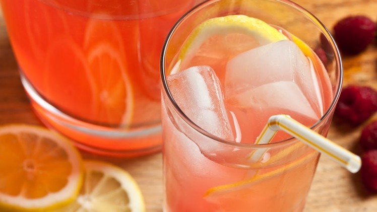 How to Make Easy Pink Lemonade - The Easiest Way