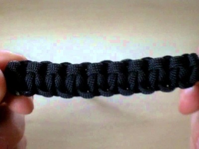 Tying a 550 paracord woggle