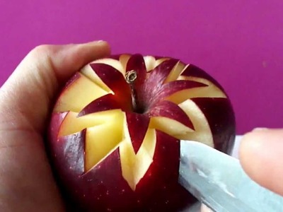 Art In Apples Show - Fruit Carving Apple Secret Lucky Star ★ Garnish ★