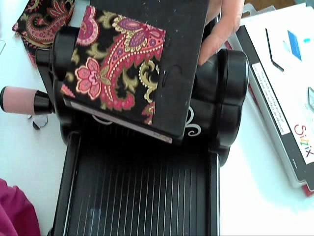 Cutting fabric with the Sizzix Big Shot