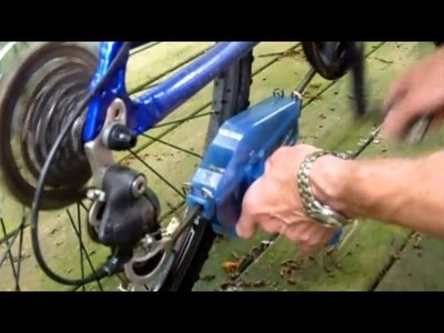 How To Clean, Degrease and Lube a Bike Chain