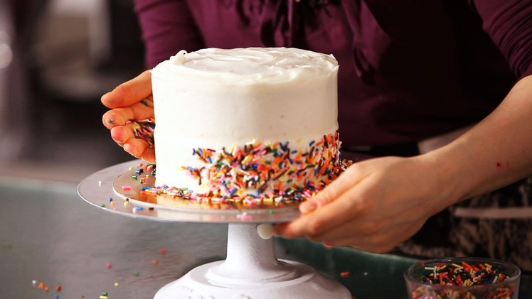How to Decorate a Cake with Sprinkles | Cake Decorating