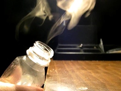 How to make fog from a water bottle