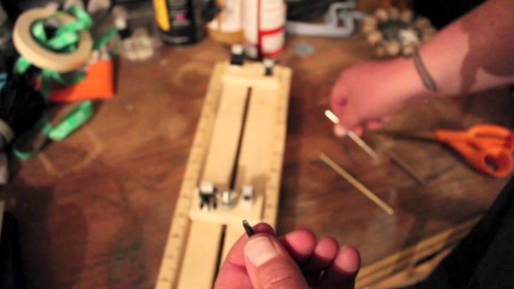 How to make Paracord Jig DIY NO Saw needed, and how to use Paracord Fids!!!