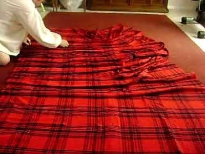 How to pleat and wrap a Great Kilt