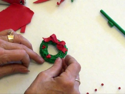 Polymer Clay - How to make a Christmas Wreath