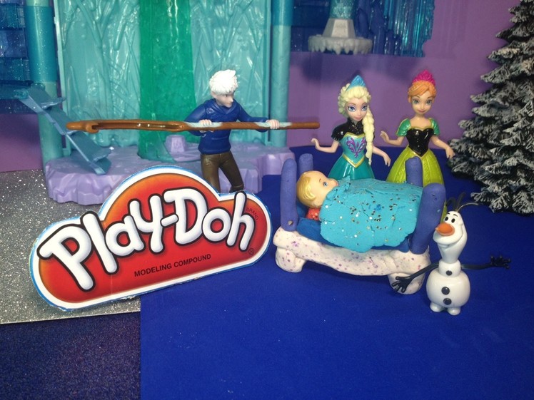 FROZEN PLAY-DOH TUTORIAL How to Make a Play Doh Crib for Queen Elsa Baby