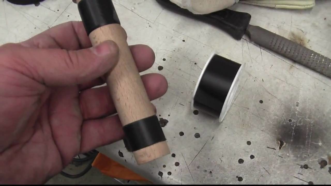 How to make a "W" slingshot with common tools, at home