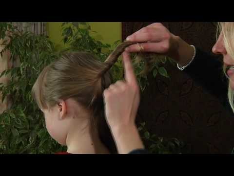 How to use a hair stick