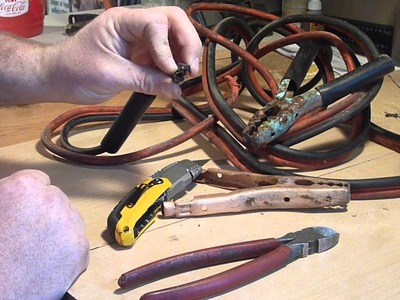 MAKE MONEY  copper from jumper cables (SCRAPING)