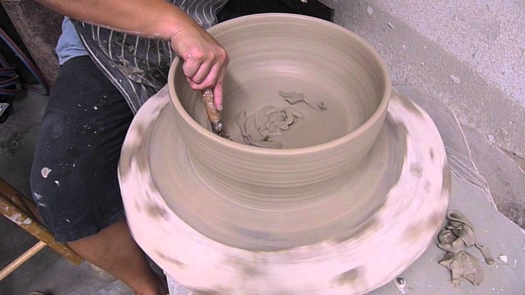 Making a mosaic basin part 1 - Clay Craft Malaysia