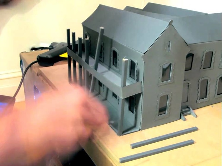 Time lapse of model making - School building - Complete version