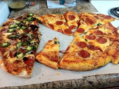 Easy Homemade Pizza Recipe