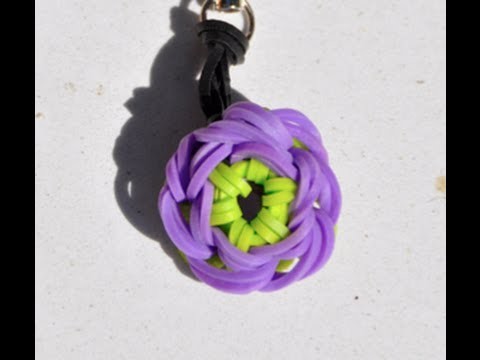 How to make a rubber band Key Ring  - Purple Periwinkle Flower with a Cra Z Loom