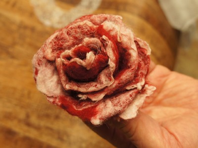How to make felted wool flower