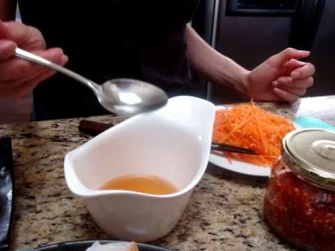 How to make nuoc cham ( Vietnamese dipping sauce)