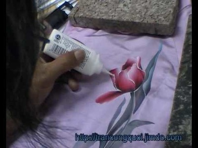 HOW TO PAINT TULIP ON CLOTHES BY TRAN CONG QUOI.flv