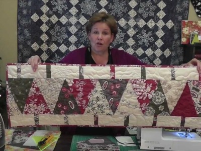Make a Christmas Table Runner Using the Large Wedge Tool