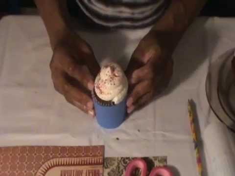 How to make cupcake wrappers