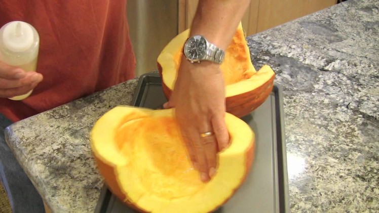 Pumpkin Puree Recipe - How to Make Fresh Pumpkin Puree